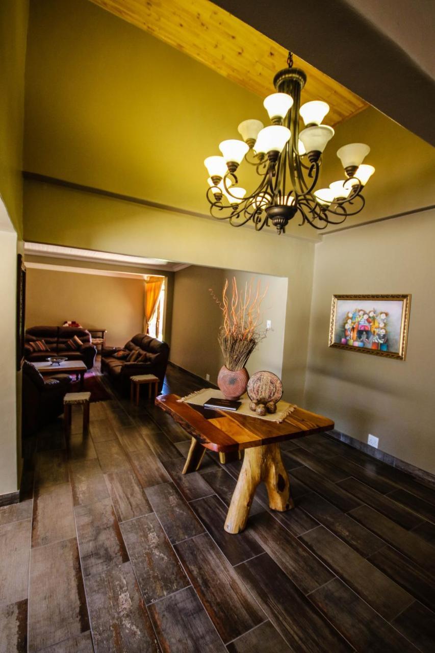 Pheasant'S Rest Hotel นิวคาสเซิล ภายนอก รูปภาพ